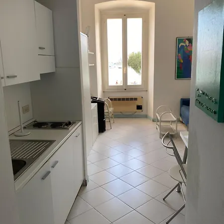 Luisa's Flat 拉帕洛